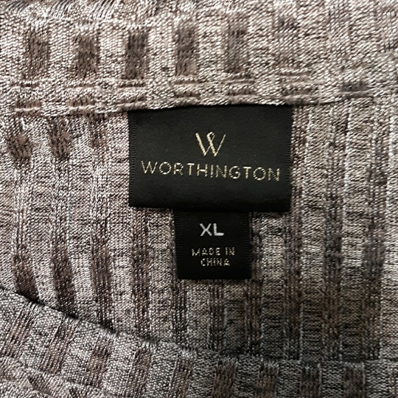 SHIMMERING RIBBED PLATINUM TOP WITH RUFFLE SLEEVES - Picture 4 of 5